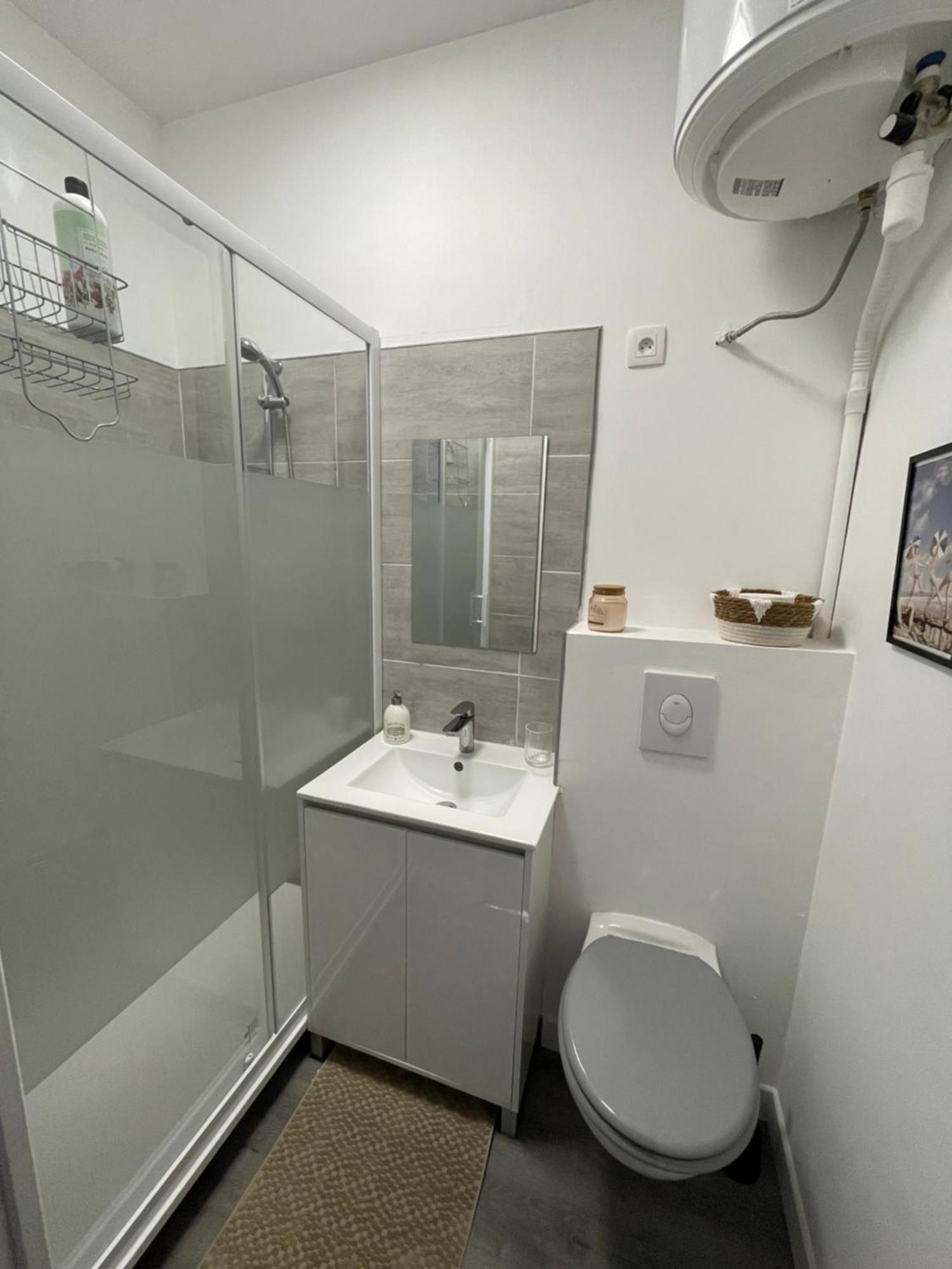 Studio 4 Emplacement Ideal Entre Chateau Et Centre Fontainebleau Exterior foto